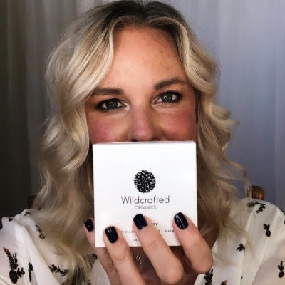 amanda_wildcraftedorganics_wildberryexfoliantandmask