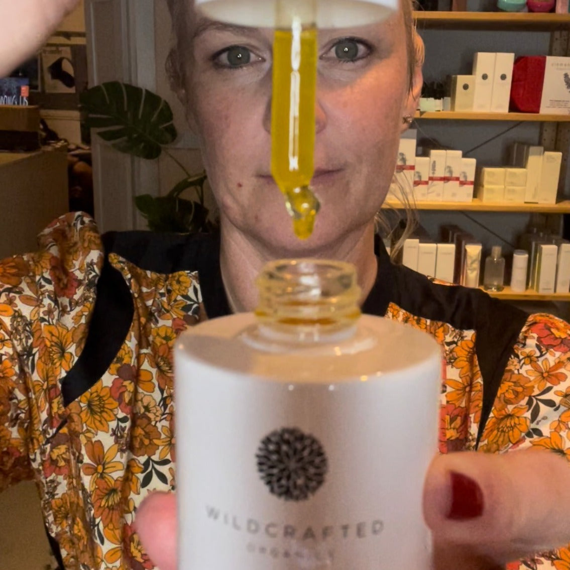 amanda_cellregenerationserum_bakuchiol
