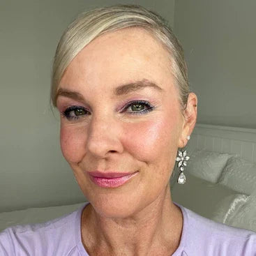 Fun and Classy: Recreating Helen Mirren's Golden Globes Makeup Look