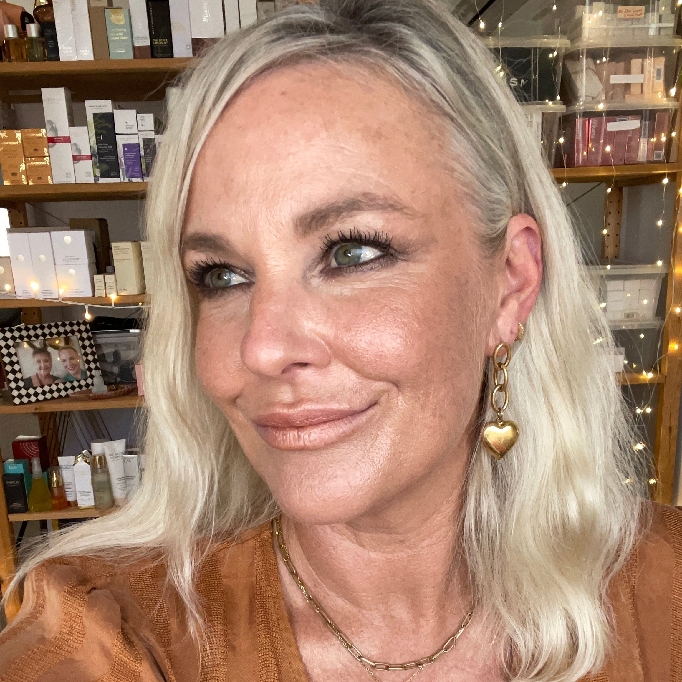 Live Makeup Lesson - Golden Hour Look