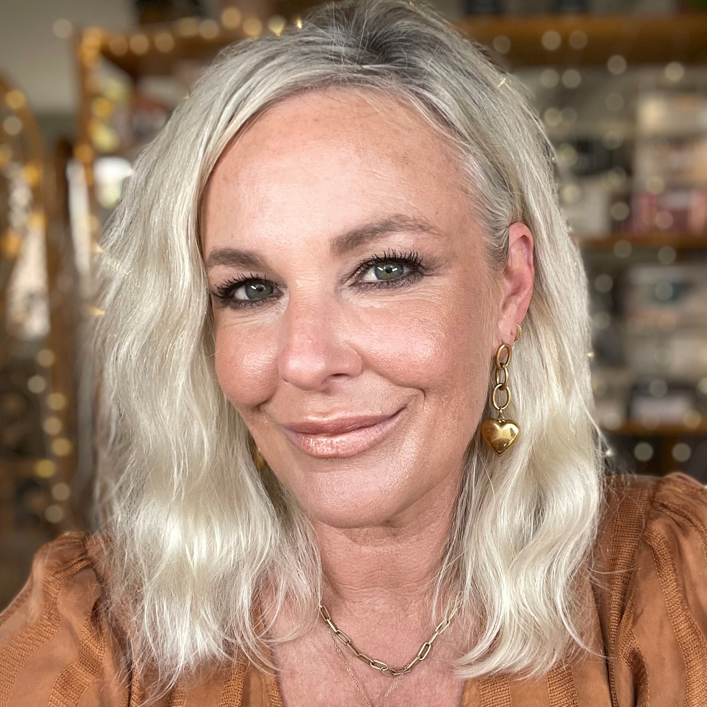 Live Makeup Lesson - Golden Hour Look