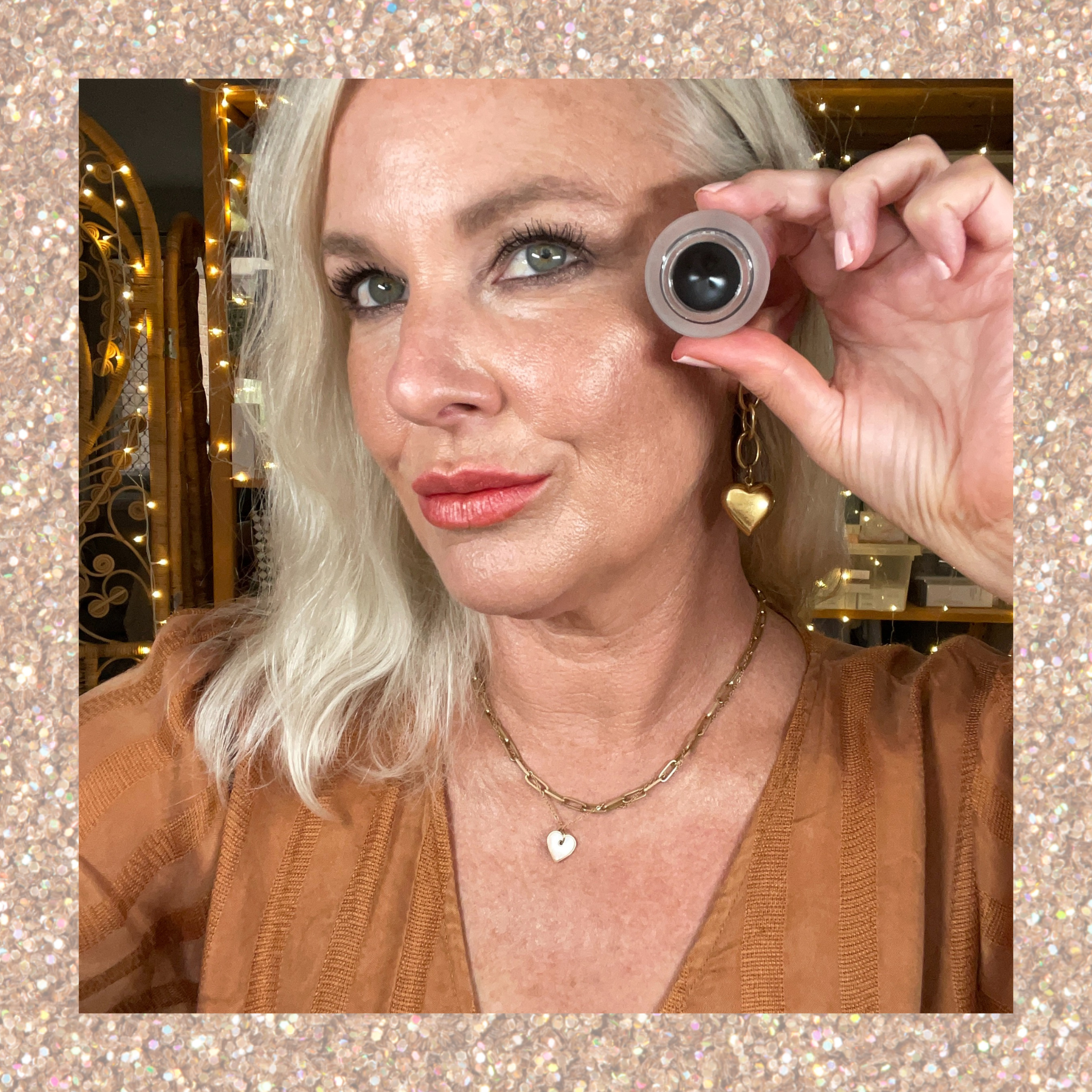 Drama Queen Eye Trio