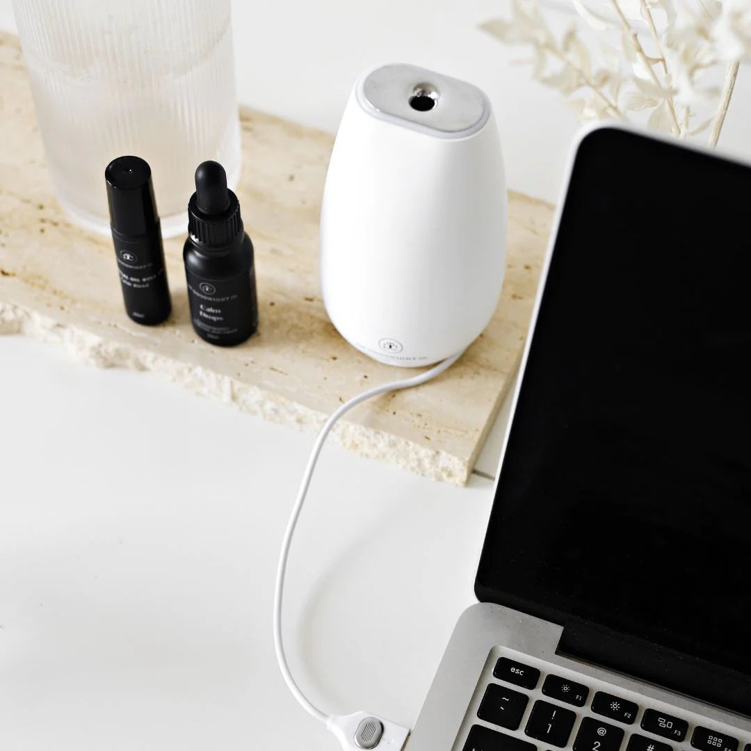 USB Portable Essential Oil Diffuser - White