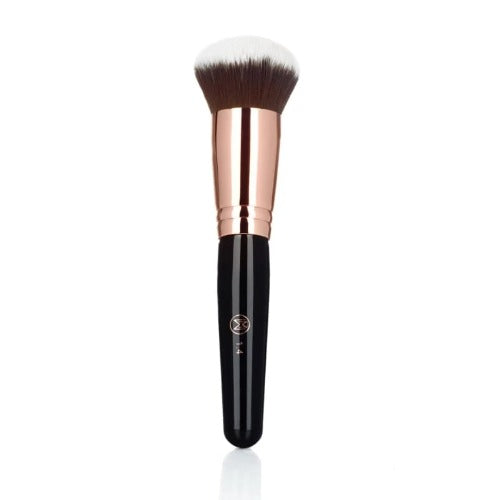 makeup_weapons_dome_foundation_brush